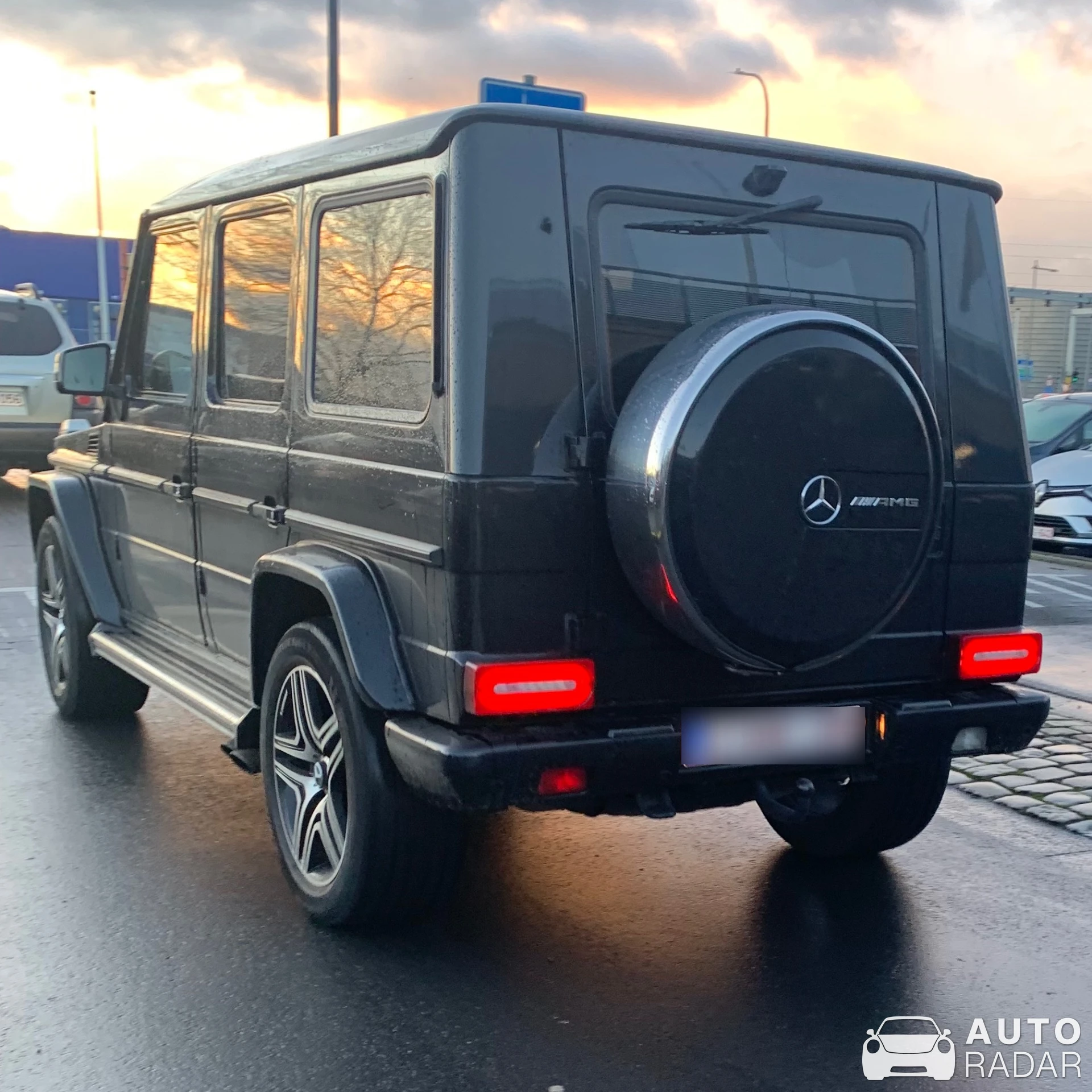 Mercedes-Benz G 500 spotted in Wijnegem, België
