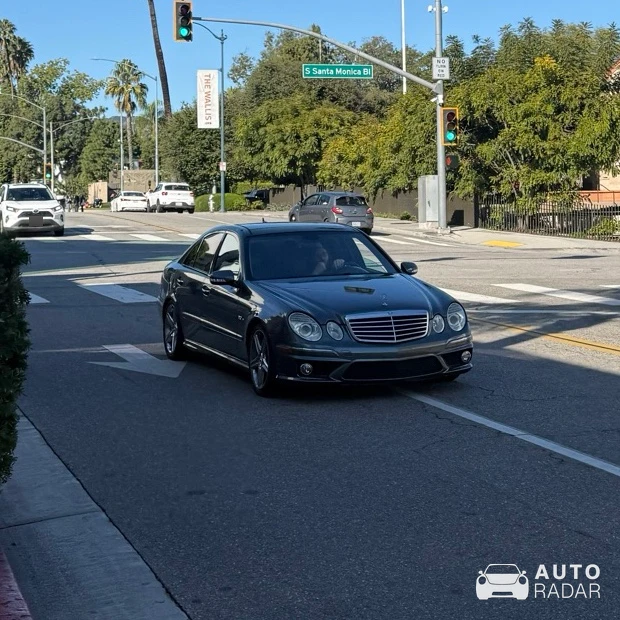 Mercedes-AMG E 63 W211 spotted in Beverly Hills