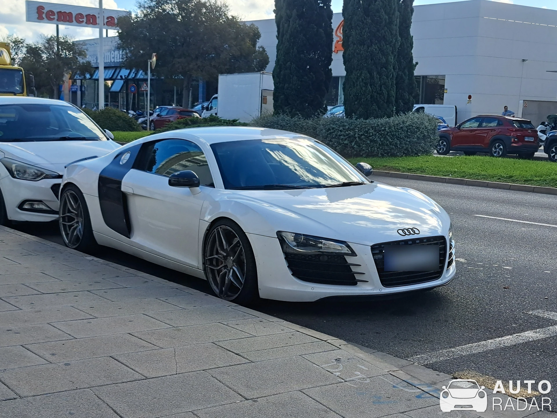 Audi R8 V10 Plus 2015 spotted in Palma, Spain