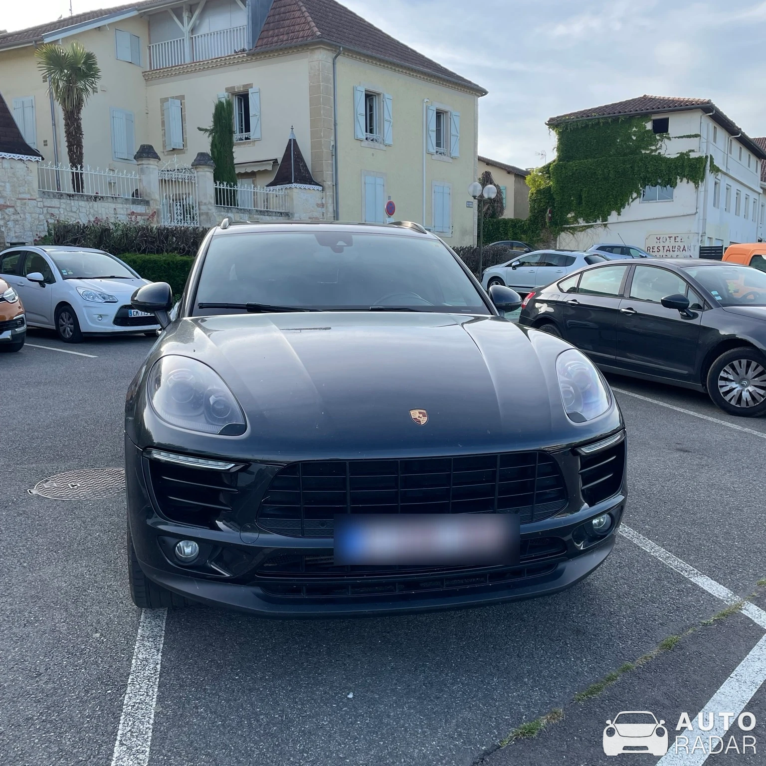 Porsche Macan spotted in Mirande