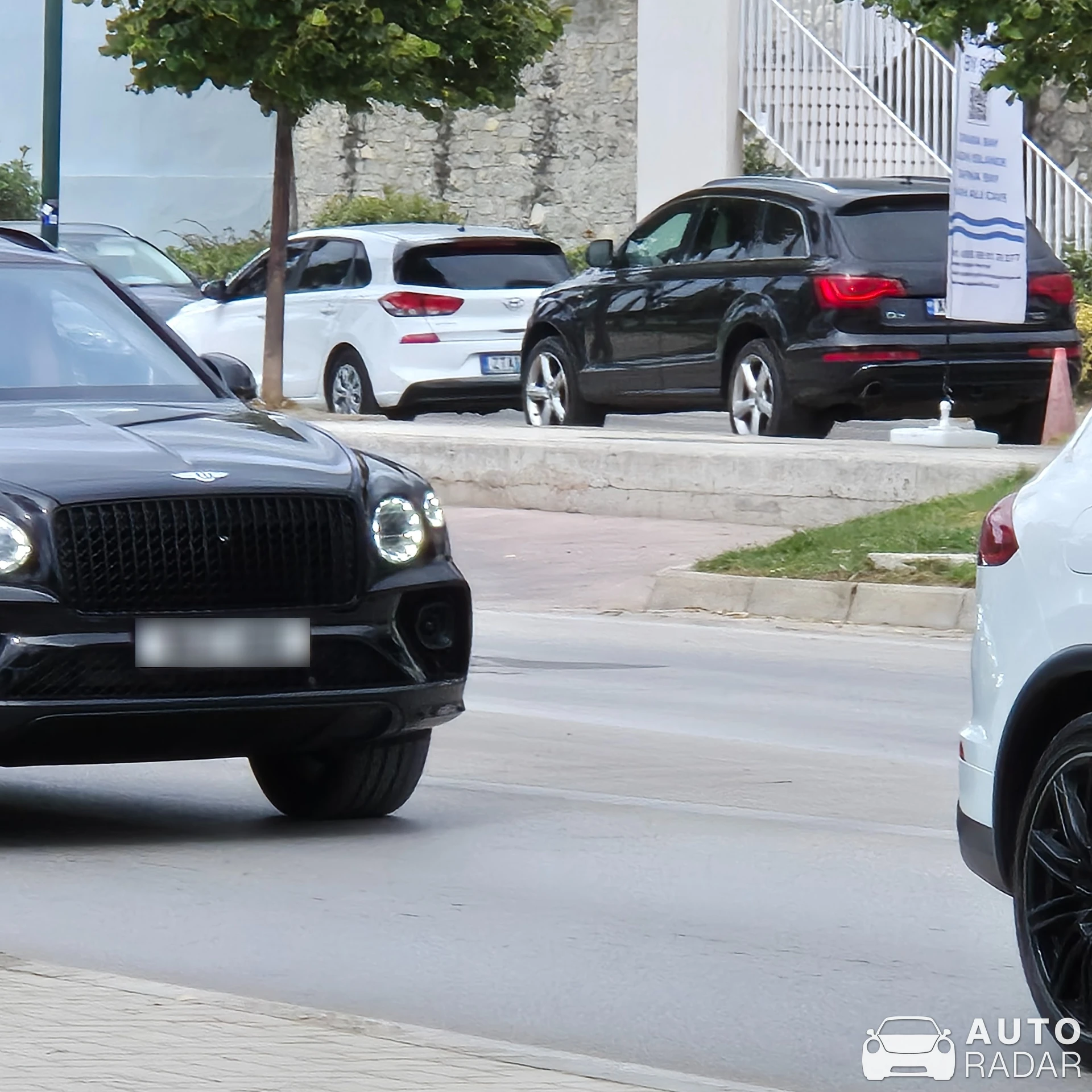 Bentley Flying Spur V8 2021 spotted in Vlora