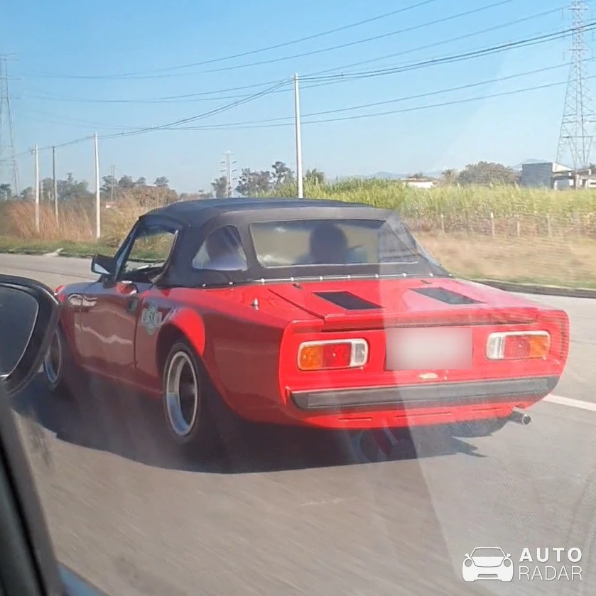 Lotus Elise S1 GT4 spotted in Guarulhos