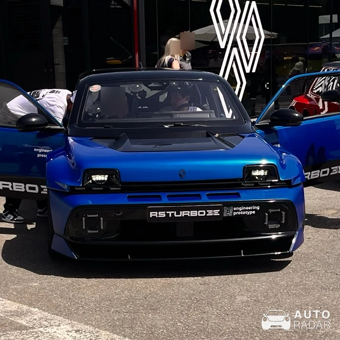 Renault 5 Turbo 3E spotted in Stavelot