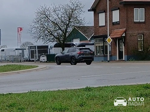 Toyota RAV4 PHEV GR Sport spotted in Halle