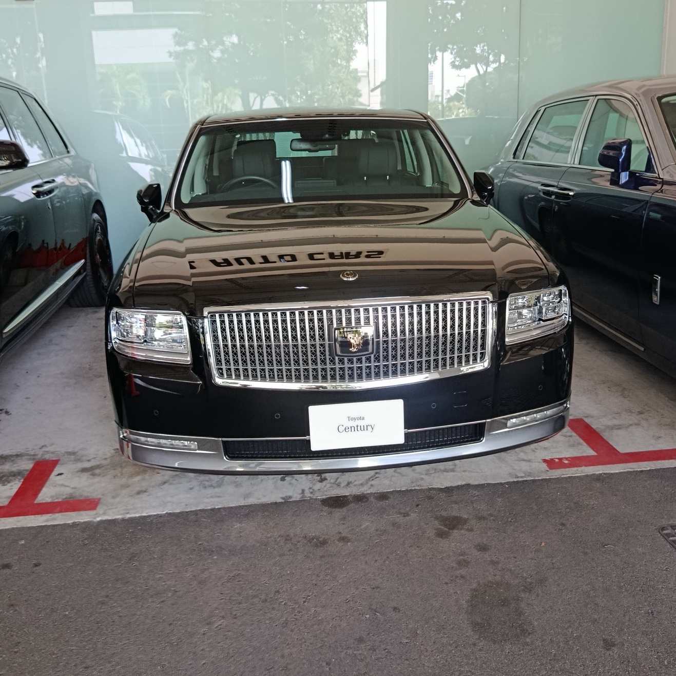 Toyota Century G60