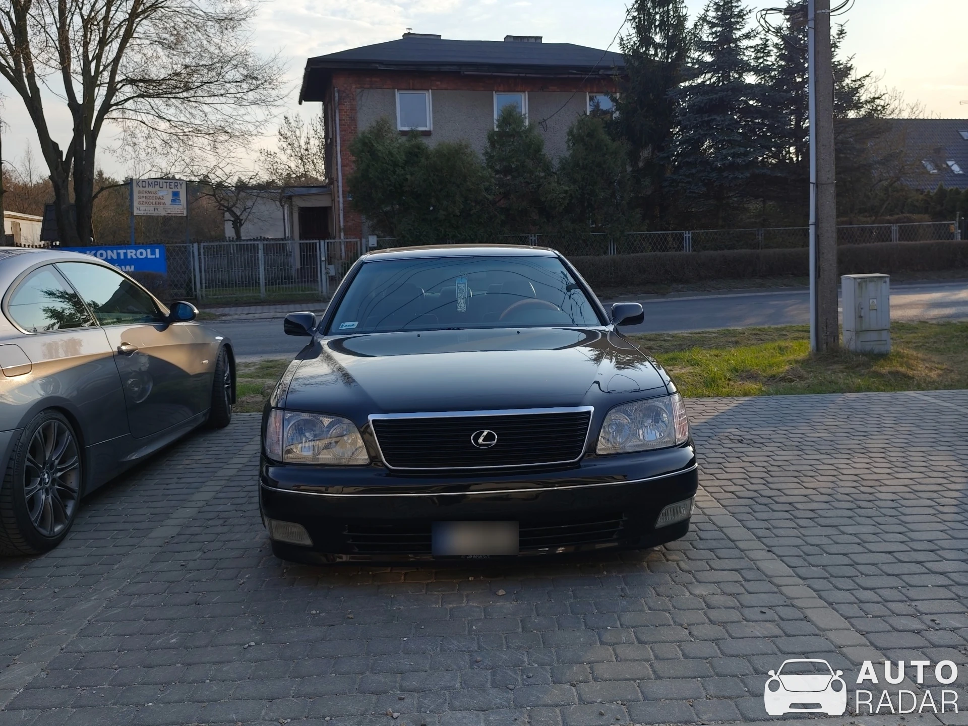 Lexus LS400 spotted in Zakrzewo, Poland