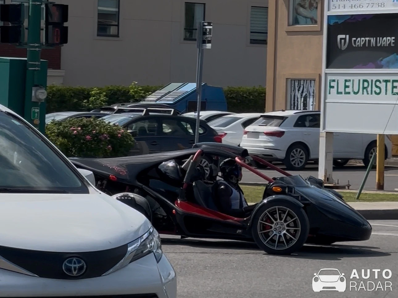 Campagna T-Rex 20th Anniversary Edition spotted in Terrebonne