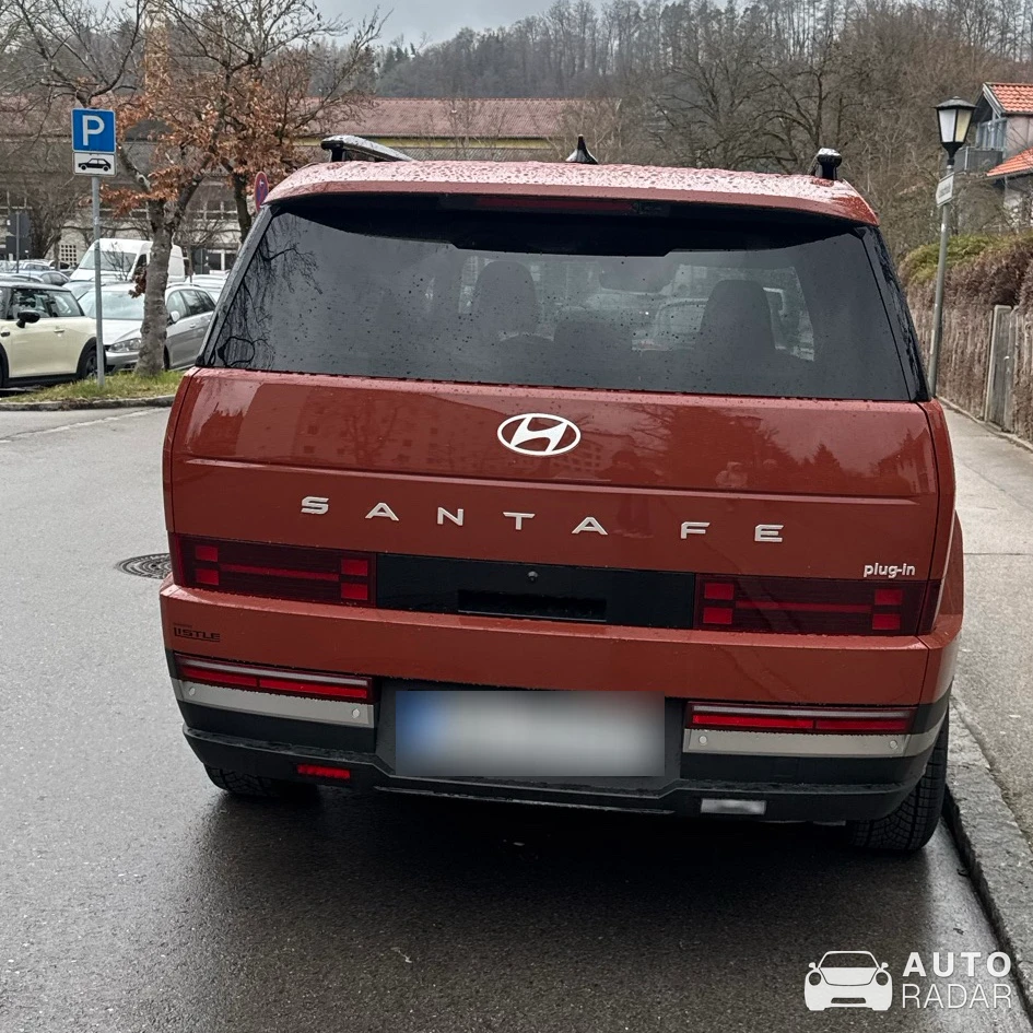 Hyundai Santa Fé 2024 spotted in Wolfratshausen