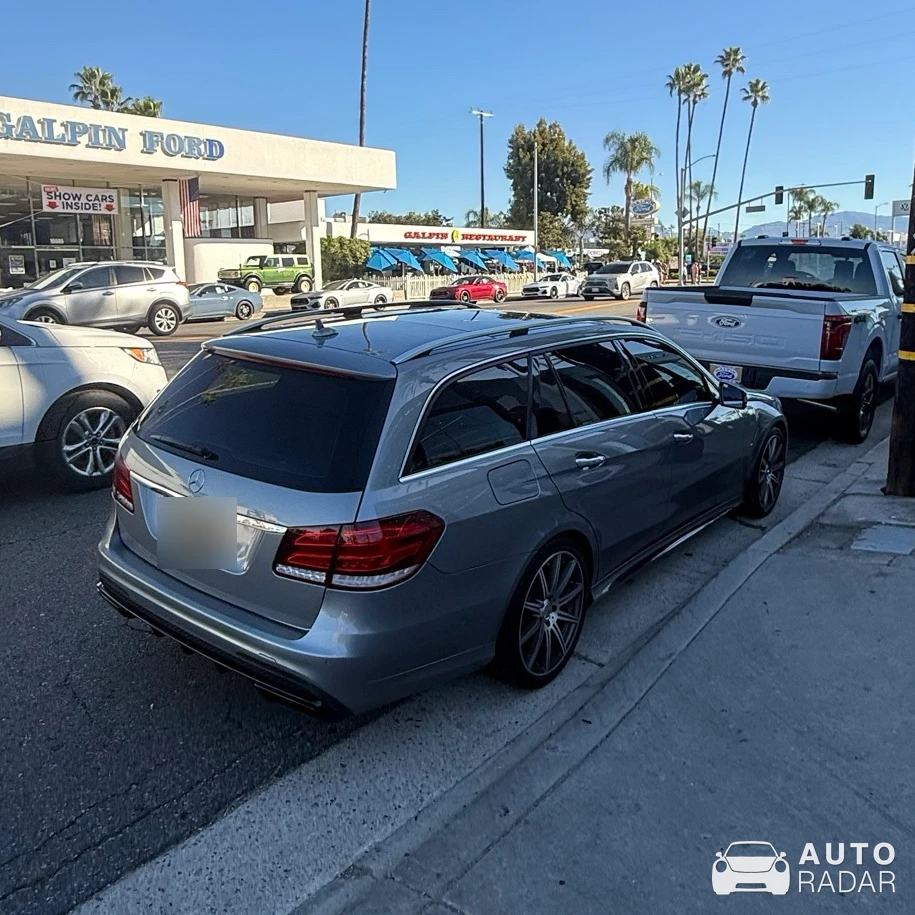 Mercedes-AMG E 63 S Estate S212 spotted in Los Angeles