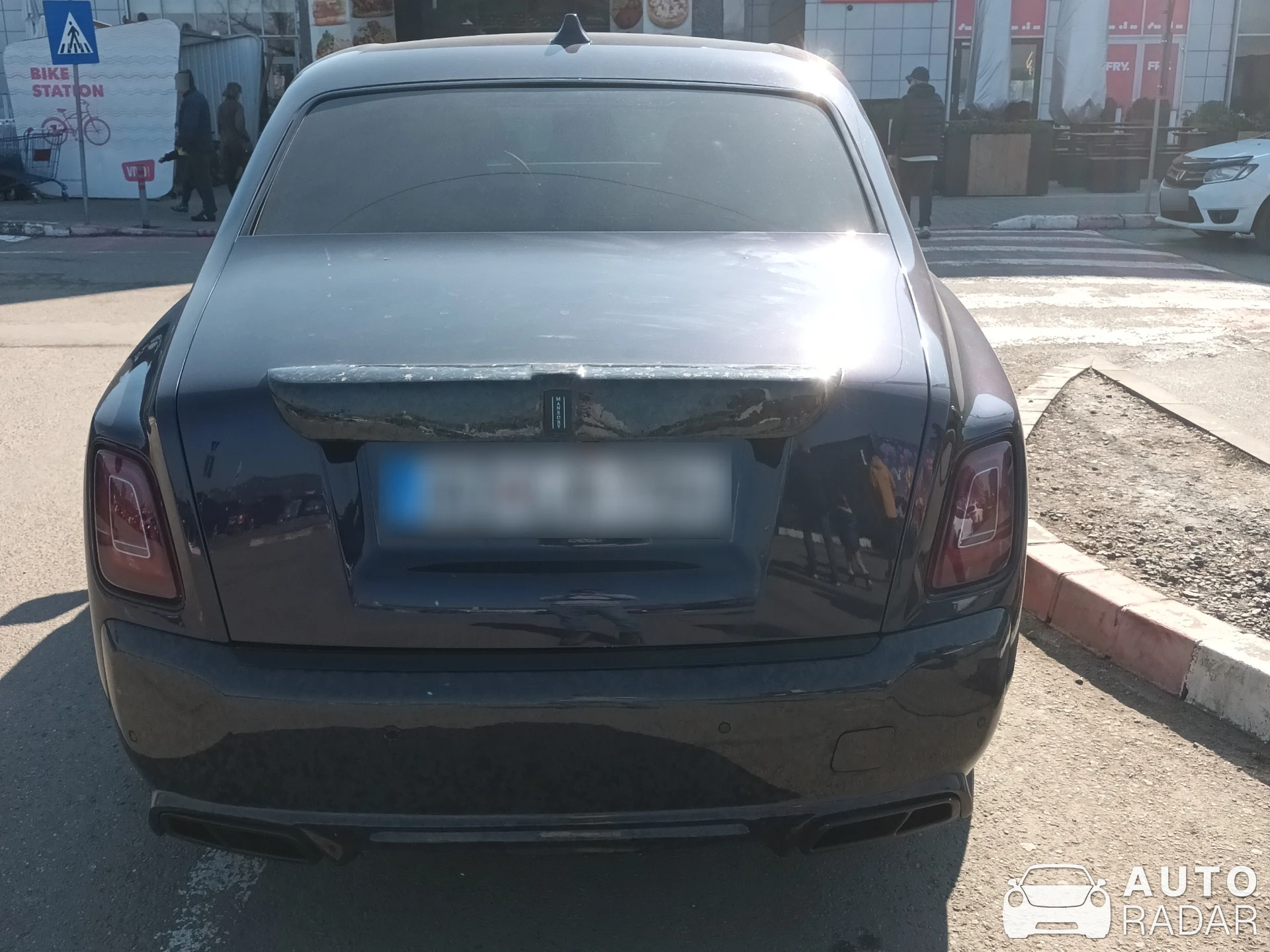 Rolls-Royce Phantom VIII Mansory spotted in Cluj-Napoca