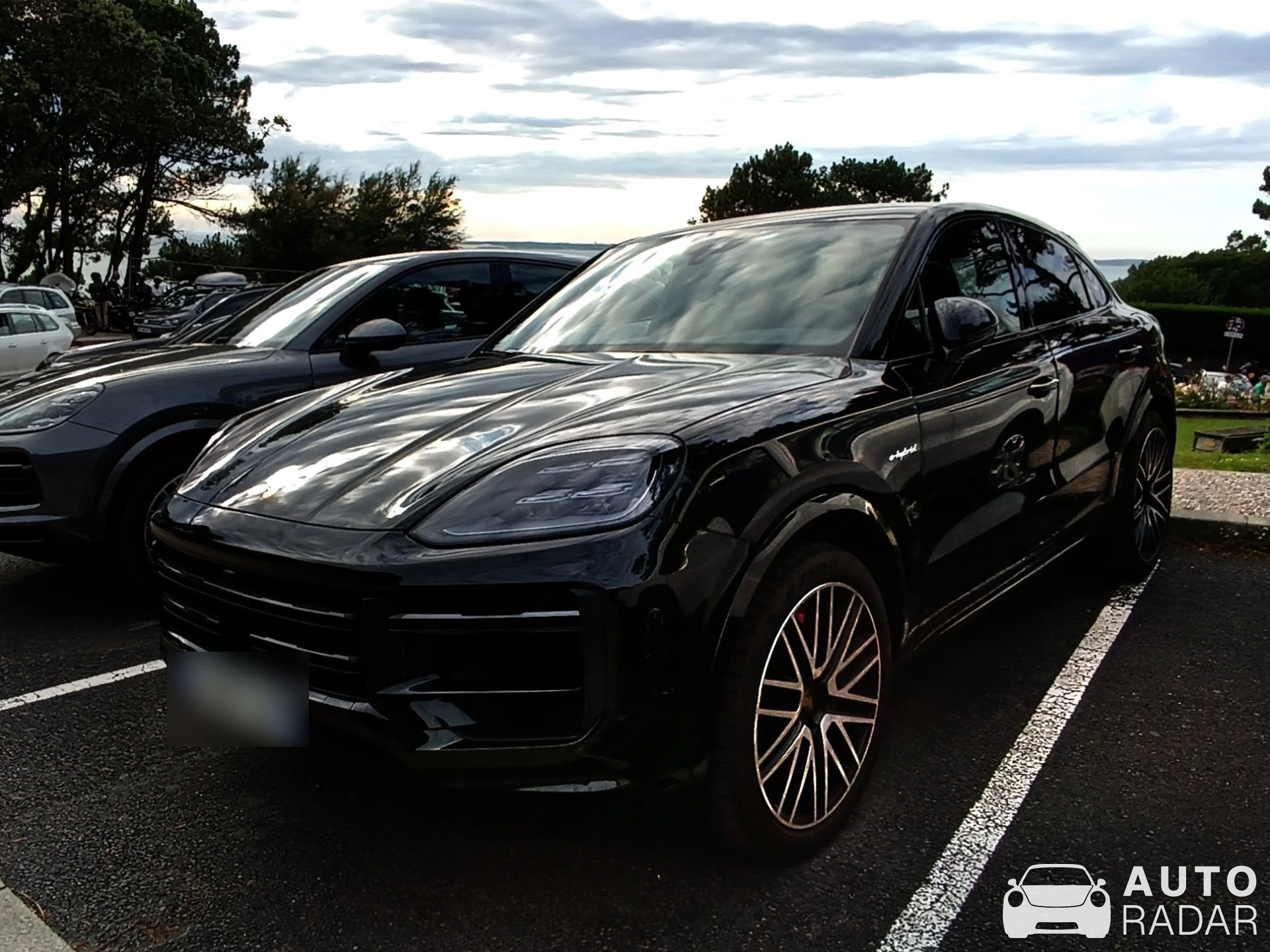 Porsche Cayenne Coupé Turbo E-Hybrid spotted in La Teste-de-Buch, France