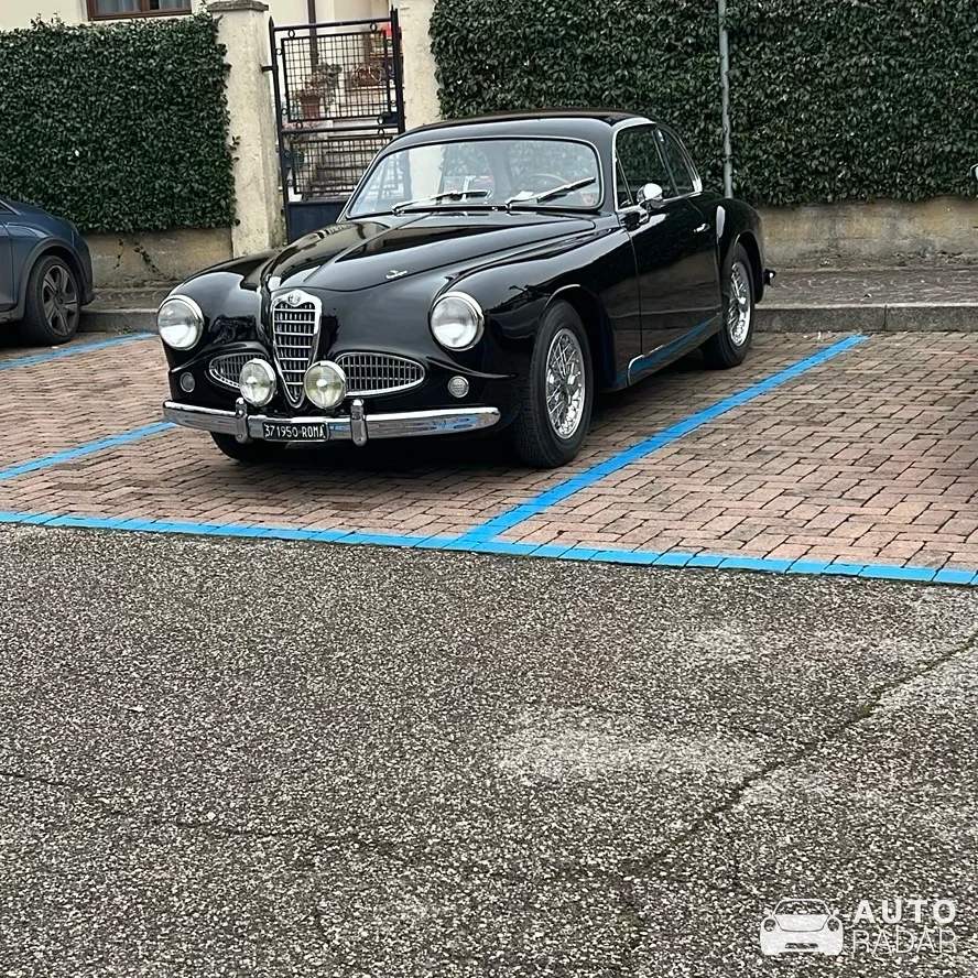 Alfa Romeo 1900C Super Sprint Touring Coupé spotted in Provincia di Verona, Italia