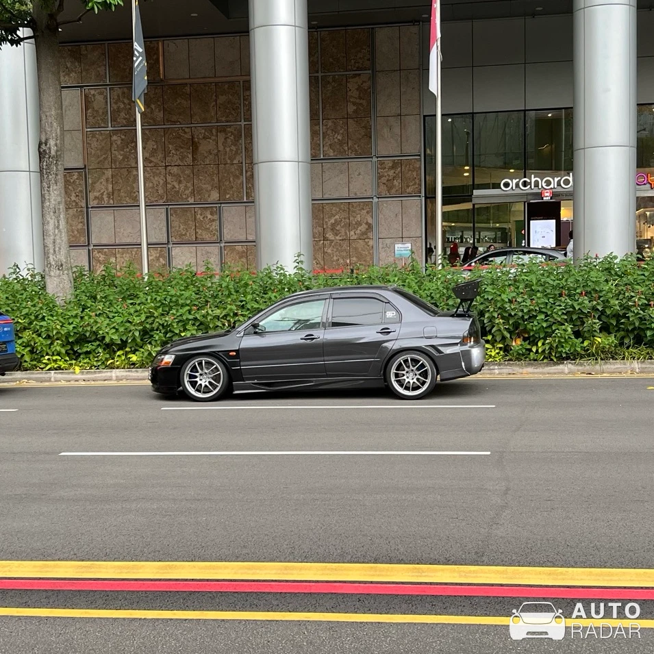 Mitsubishi Lancer Evolution IX RS spotted in Singapore