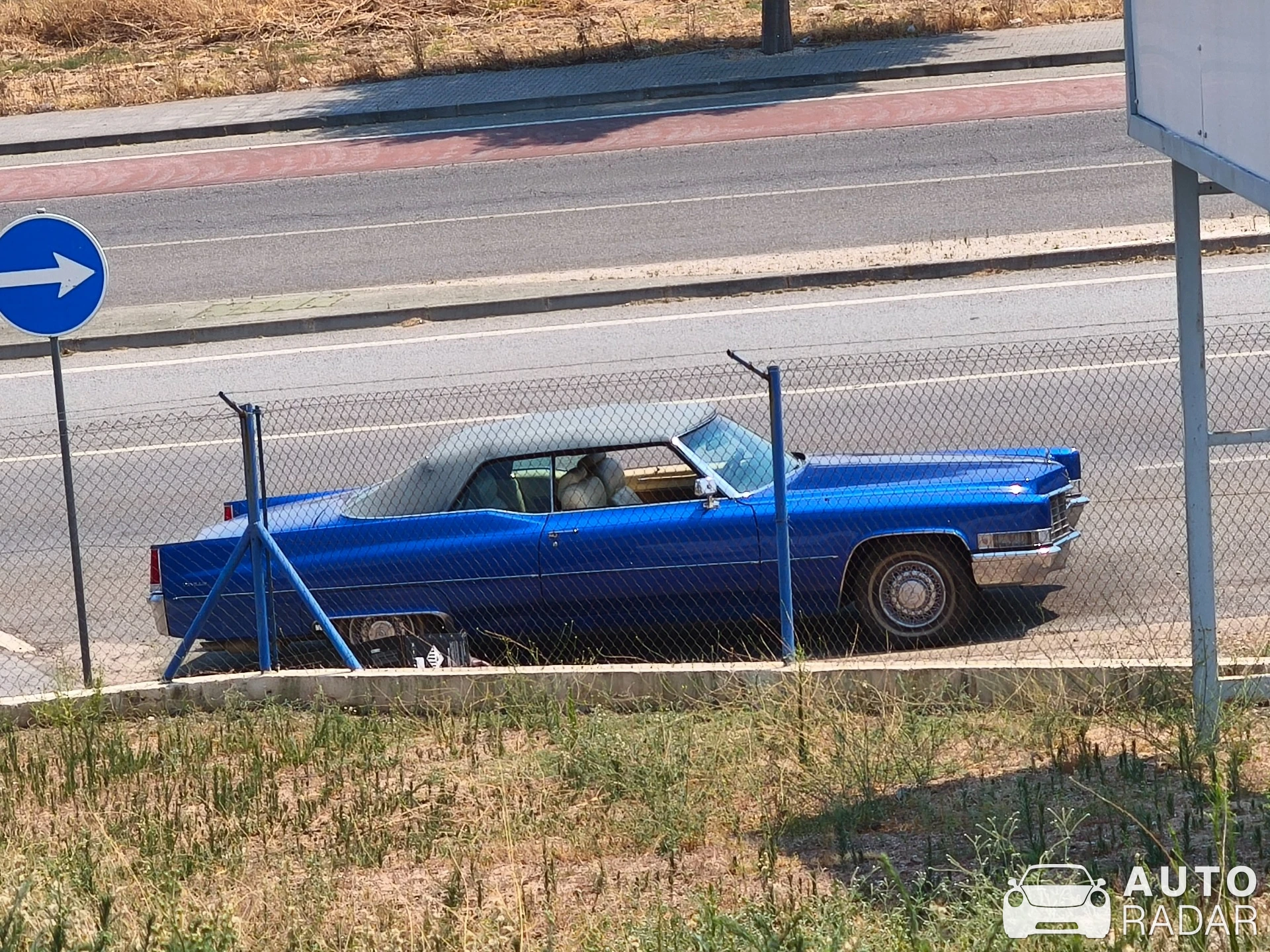 Cadillac DeVille spotted in Elvas