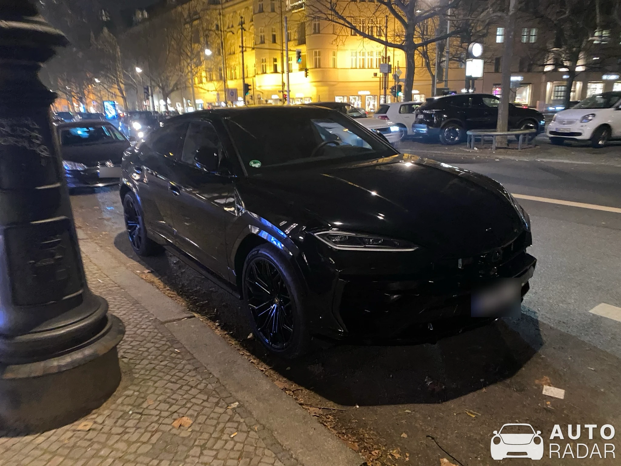 Lamborghini Urus SE spotted in Berlin, Deutschland