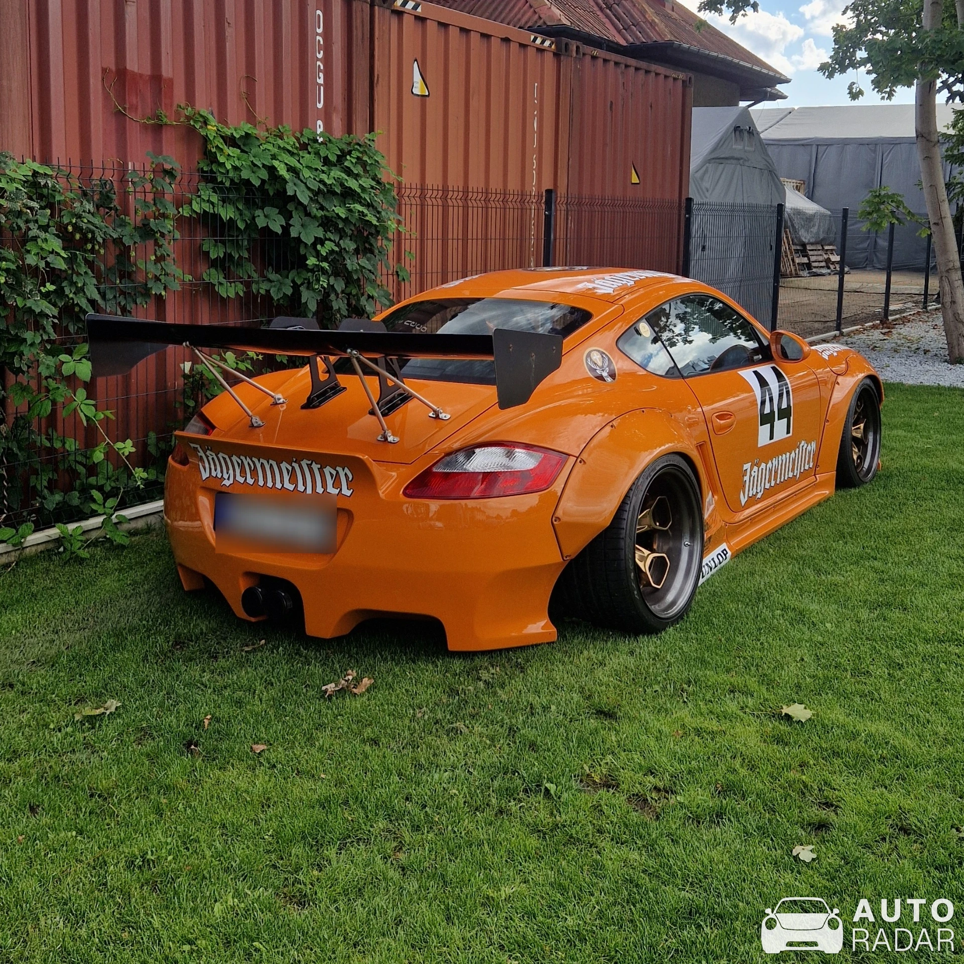Porsche 987 Cayman S Rocket Bunny spotted in Łomianki