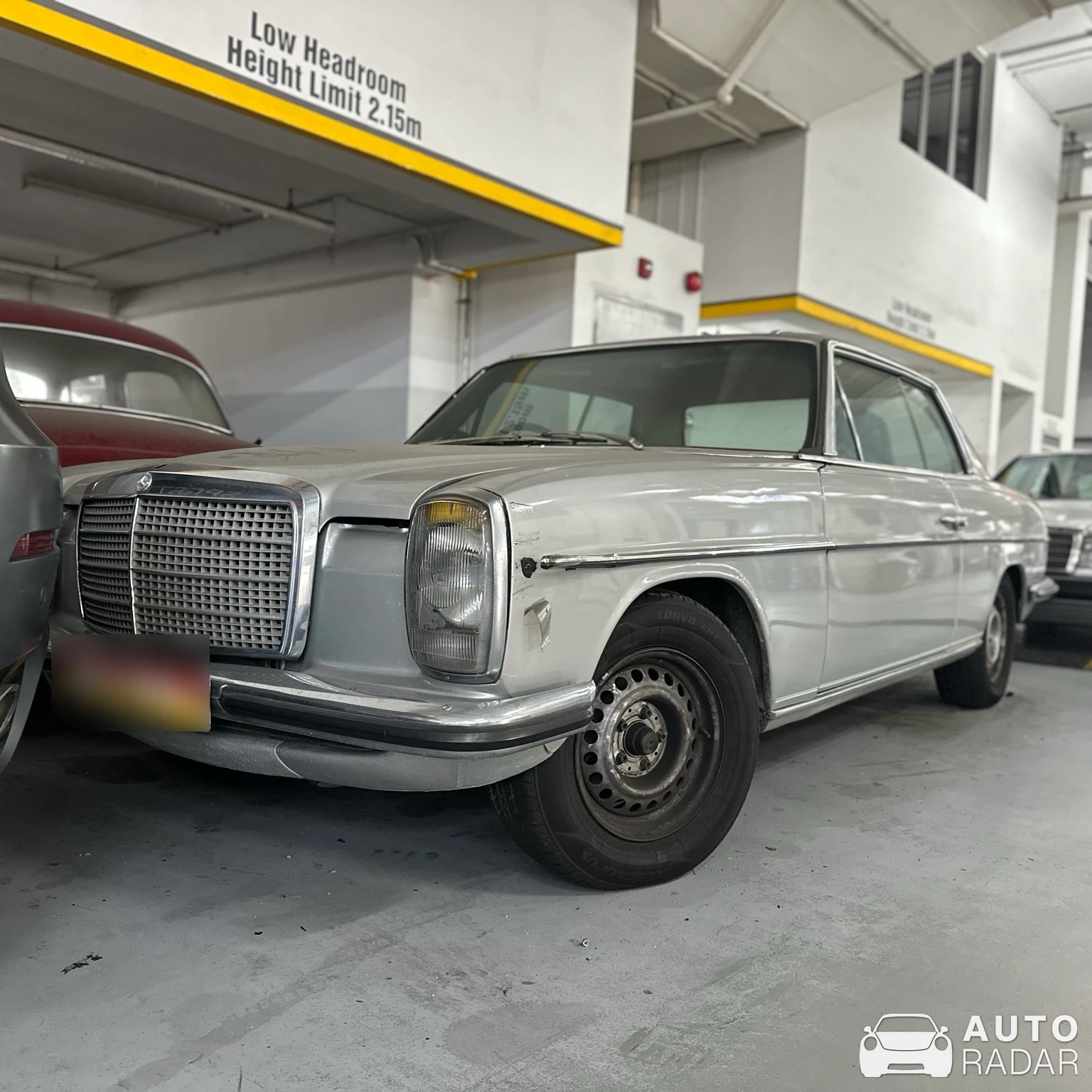 Mercedes-Benz 280 CE spotted in Singapore