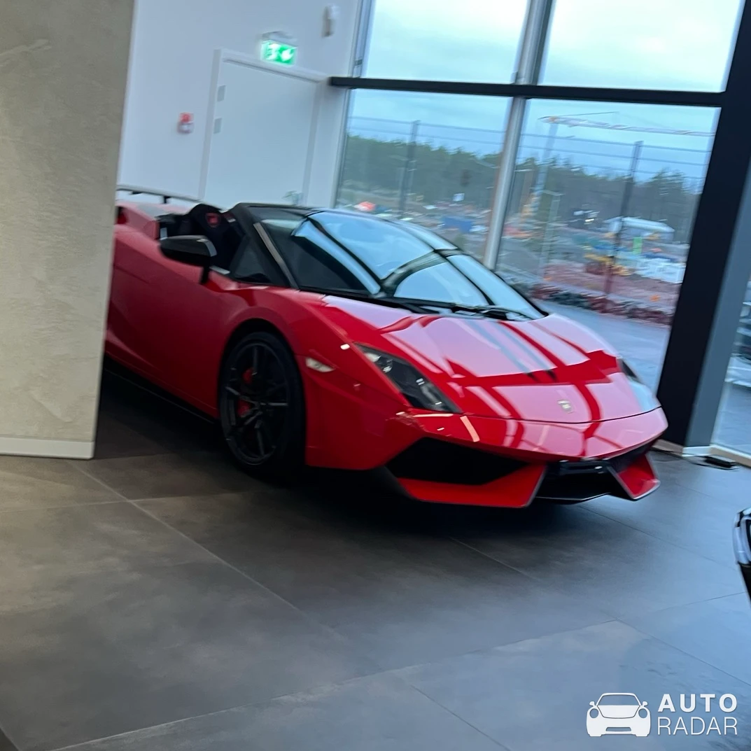 Lamborghini Gallardo LP570-4 Spyder Performante Edizione Tecnica spotted