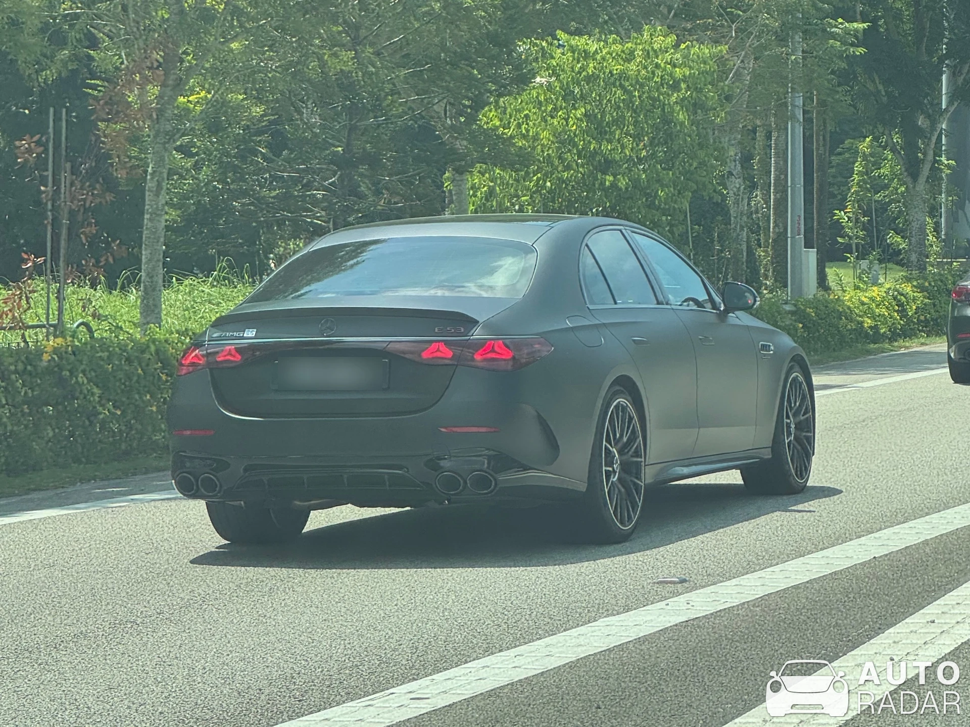 Mercedes-AMG E 53 Hybrid W214 spotted in Singapore