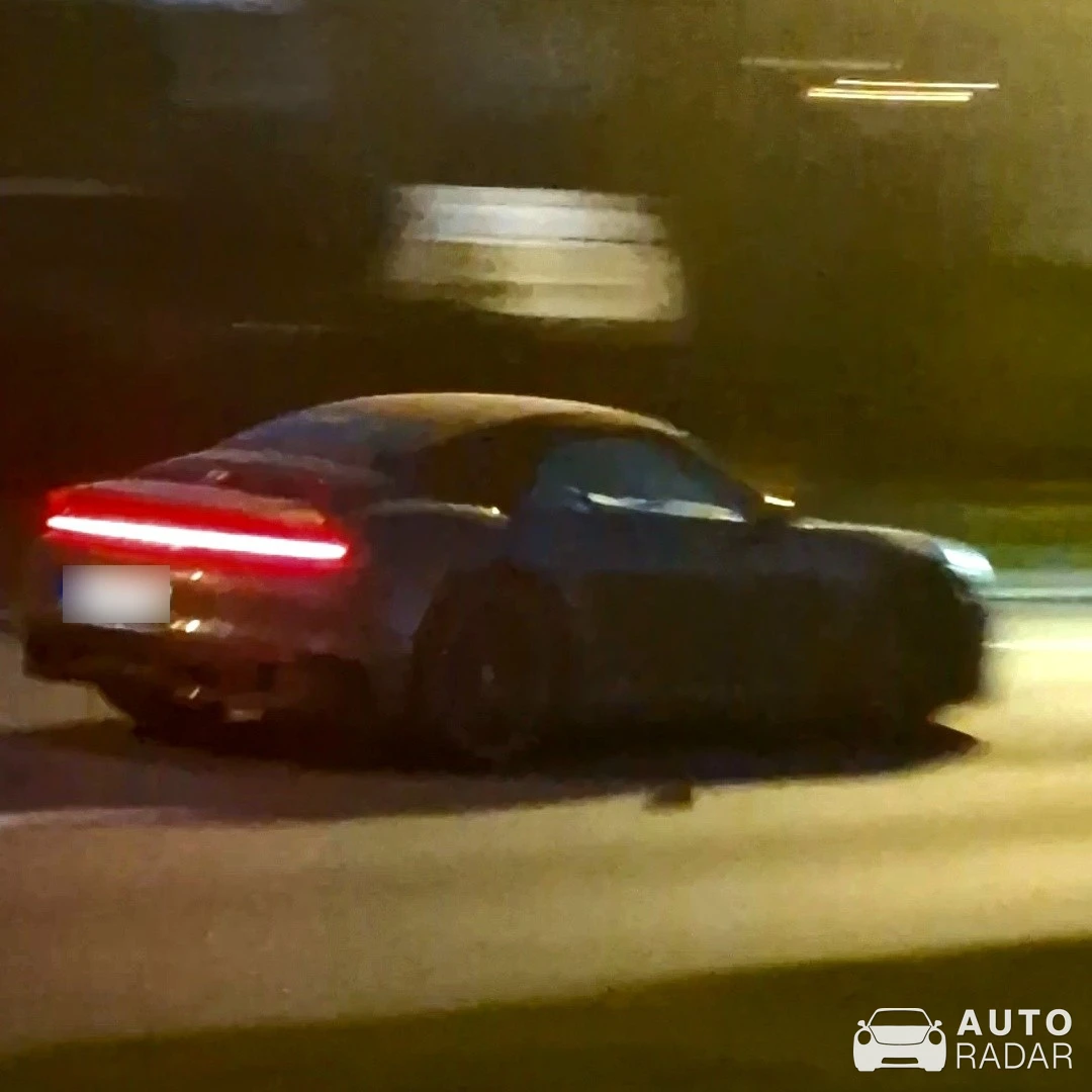 Porsche 992 Carrera Cabriolet MkI spotted in Voula, Greece
