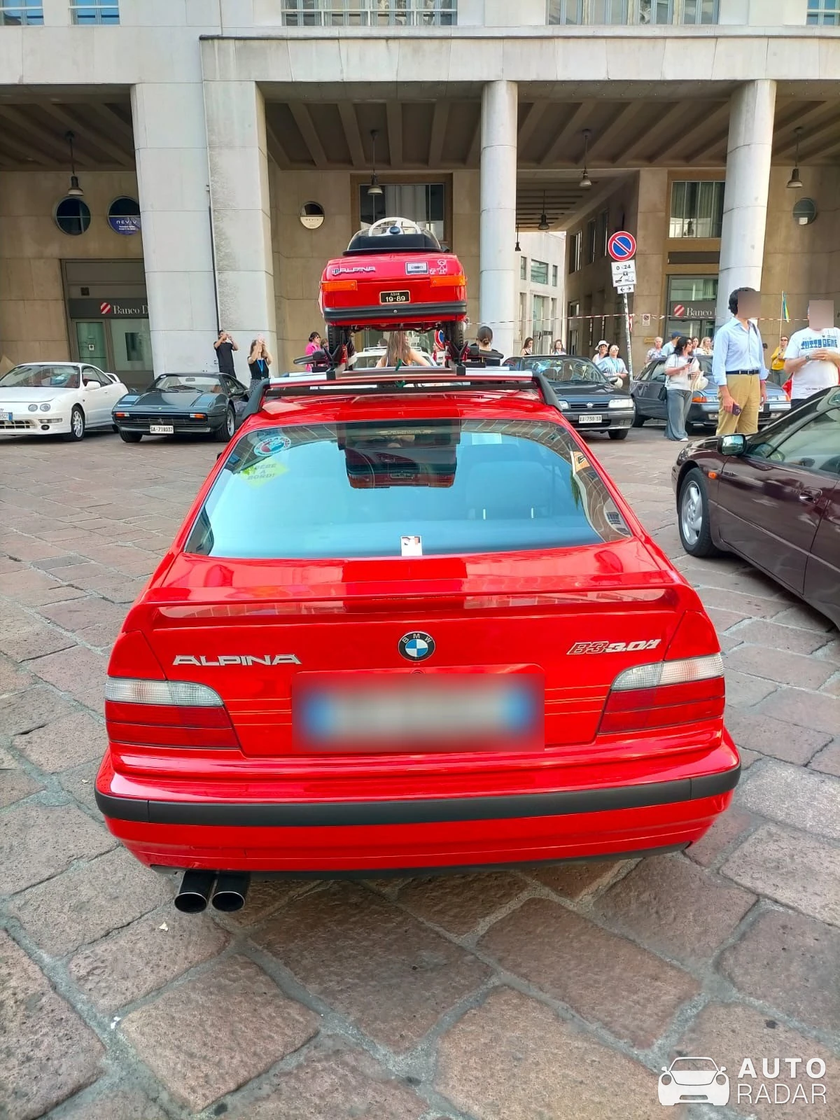 Alpina B3 3.0/1 E36 spotted in Milano, Italy