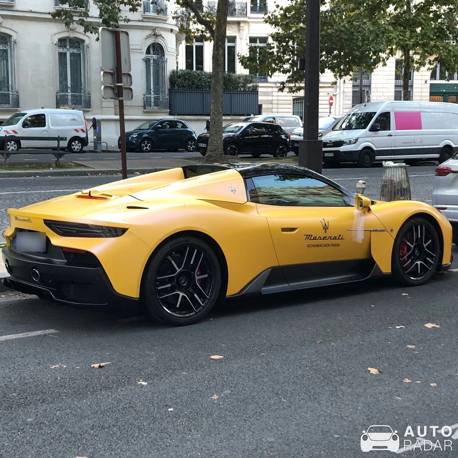 Maserati MC20 Cielo spotted in Paris, France