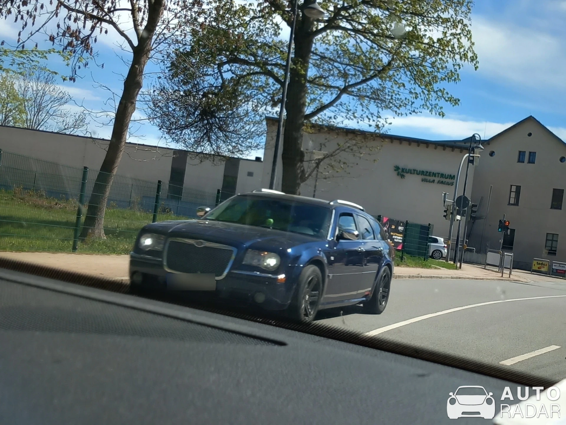 Chrysler 300C Touring spotted in Zwönitz