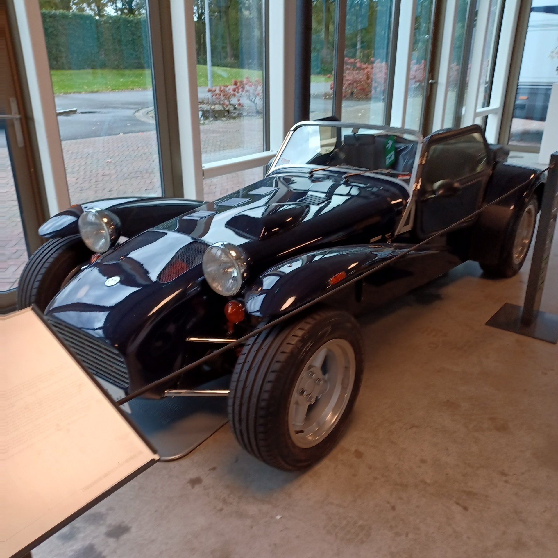 Donkervoort D8 180R