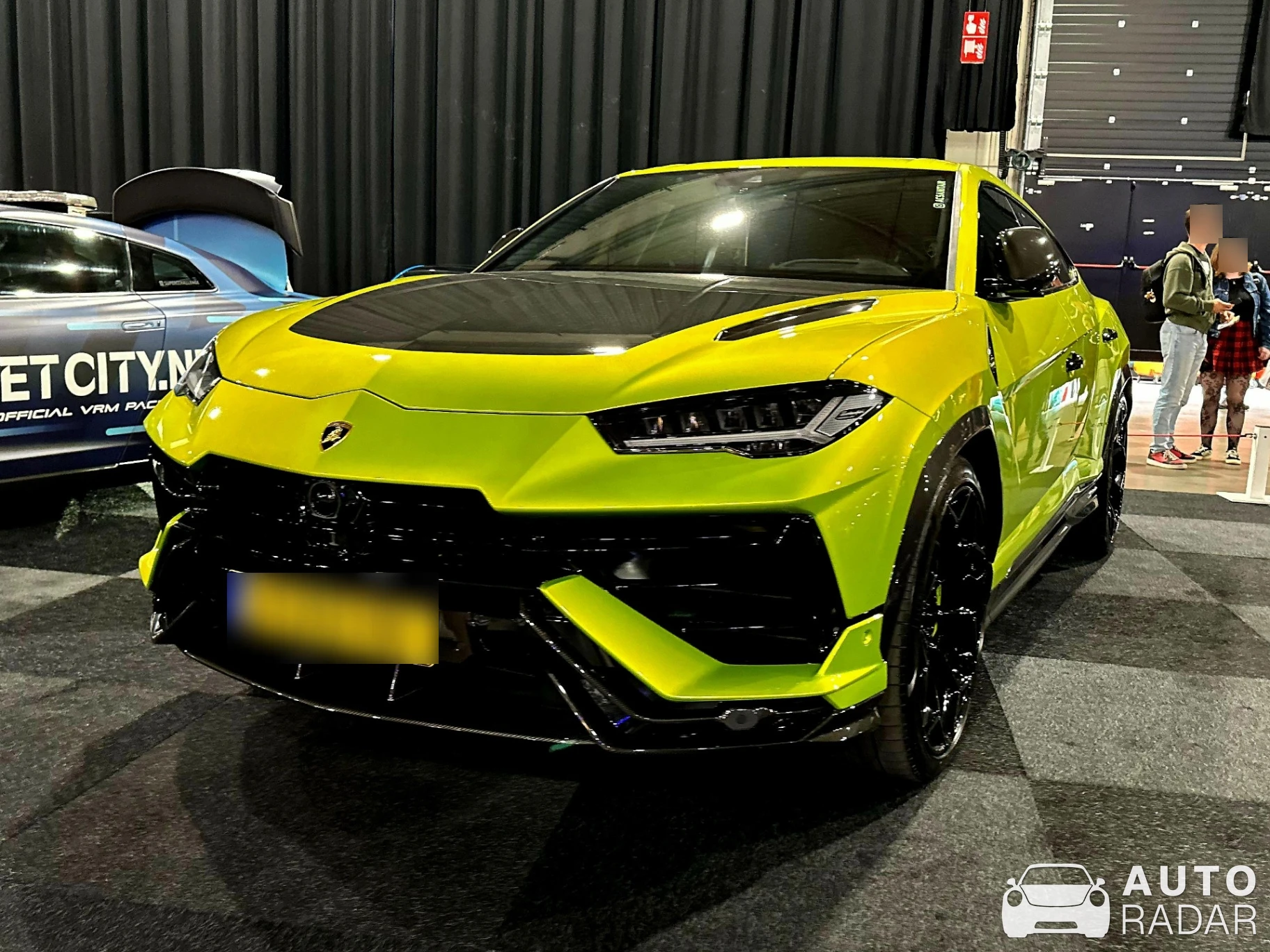 Lamborghini Urus Performante spotted in Rotterdam, Netherlands
