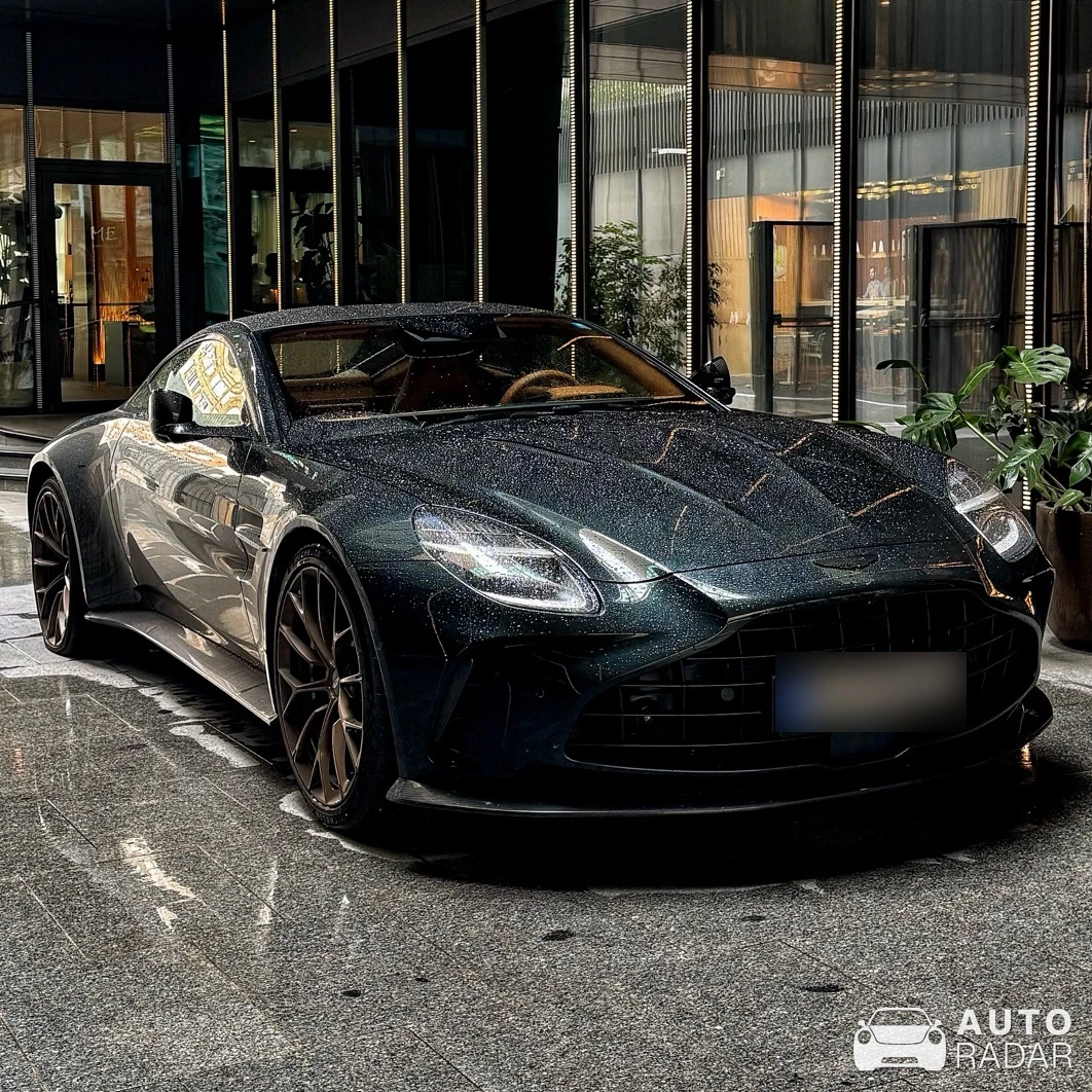 Aston Martin Vantage 2024 spotted in Barcelona, España