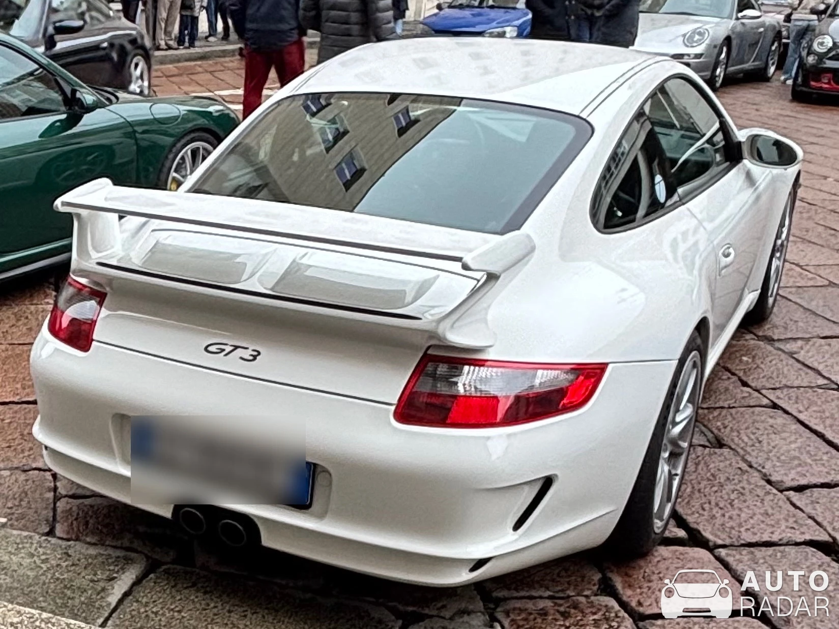 Porsche 997 GT3 spotted in Milano, Italy
