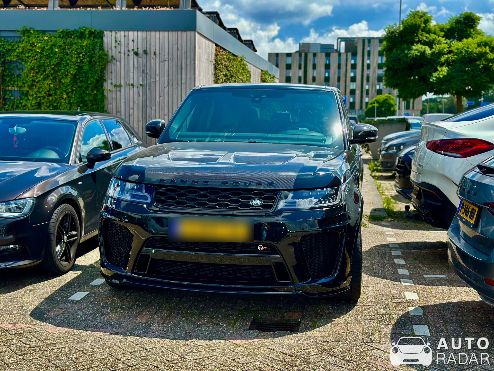 Land Rover Range Rover Sport SVR Carbon Edition spotted in Rotterdam