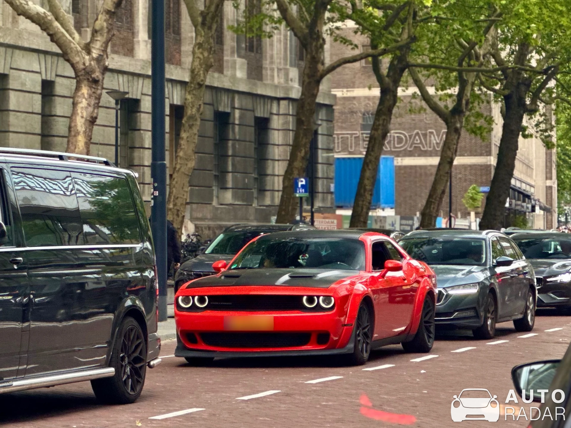 Dodge Challenger SRT Hellcat Hennessey HPE850 spotted in Rotterdam