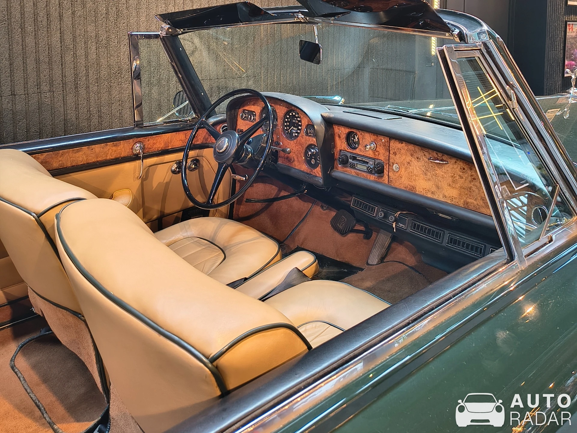 Rolls-Royce Silver Cloud III spotted in Bagsværd