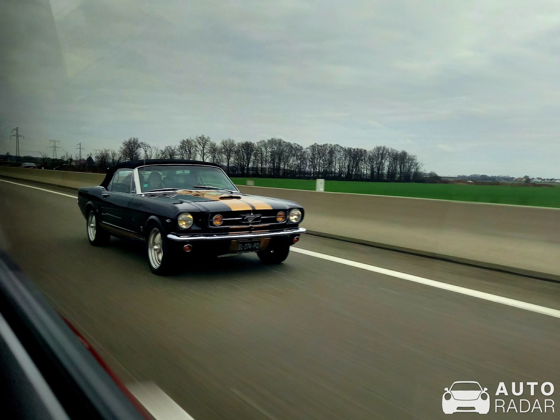 Ford Mustang Shelby G.T. 350 Convertible 1969 spotted in Kintzheim