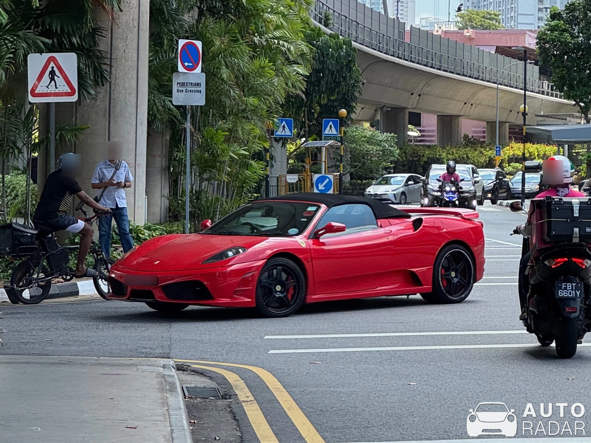 Ferrari F430 Spider Novitec Rosso spotted in Singapore