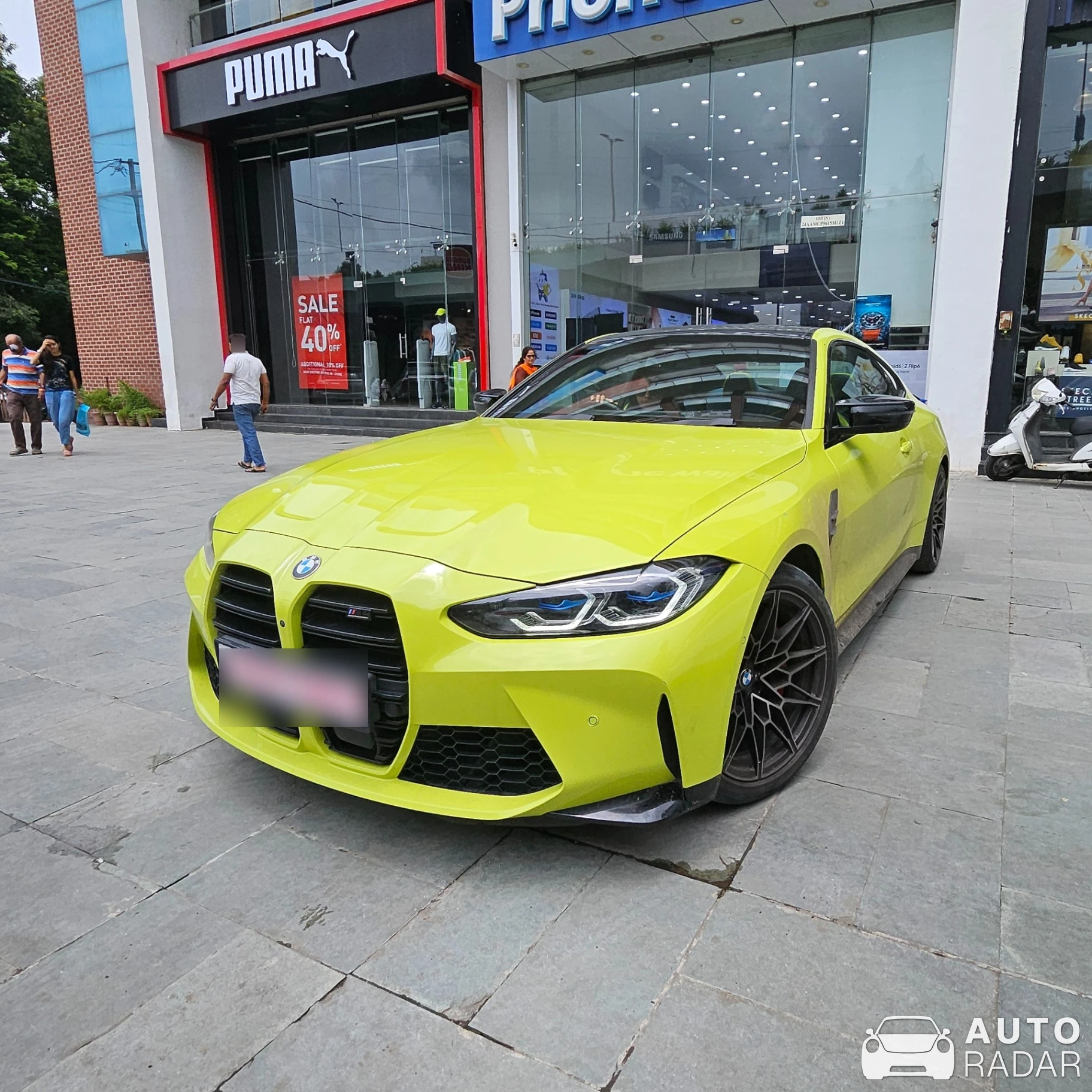 BMW M4 G82 Coupé Competition spotted in Vadodara, India