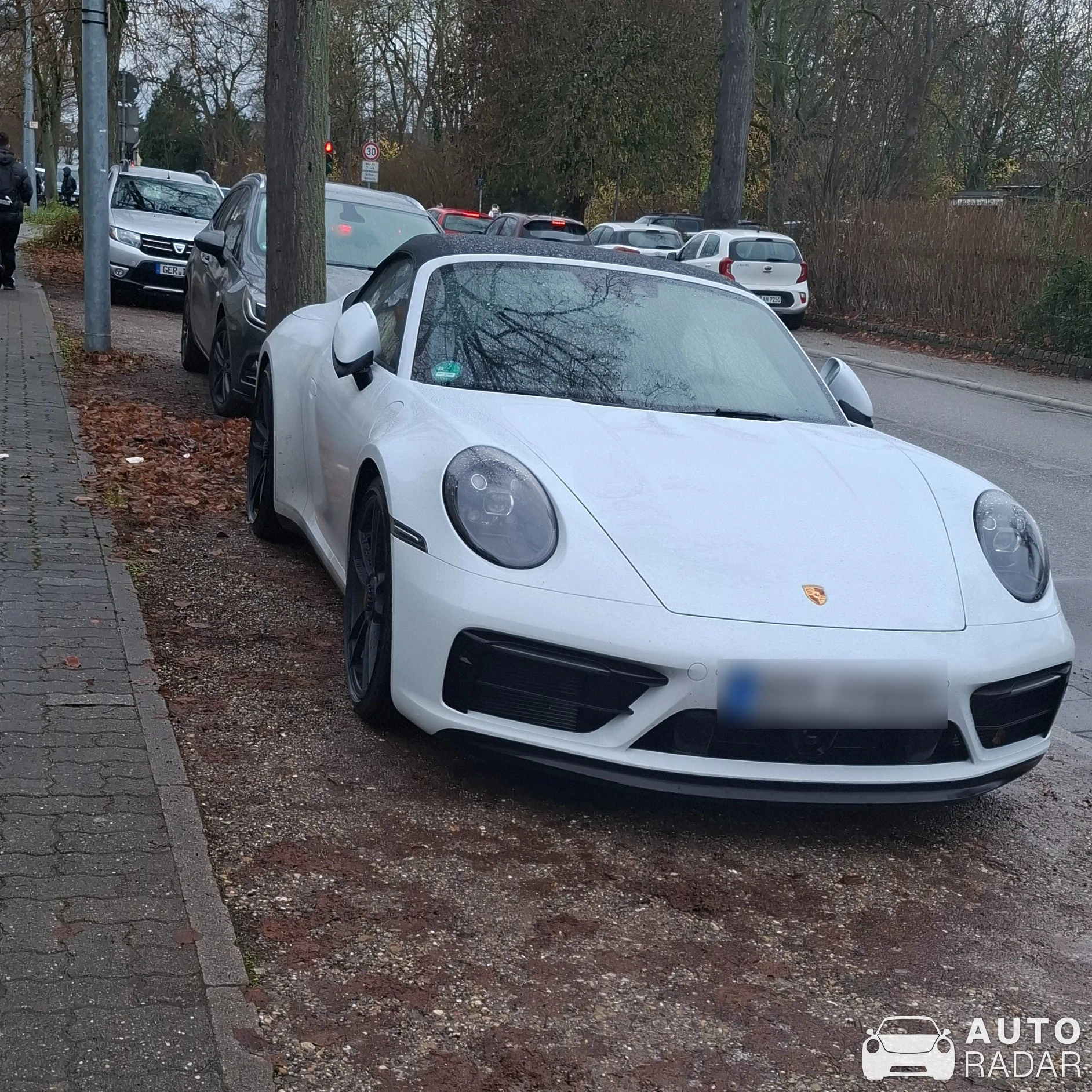 Porsche 992 Carrera GTS Cabriolet MkI spotted in Germersheim, Deutschland