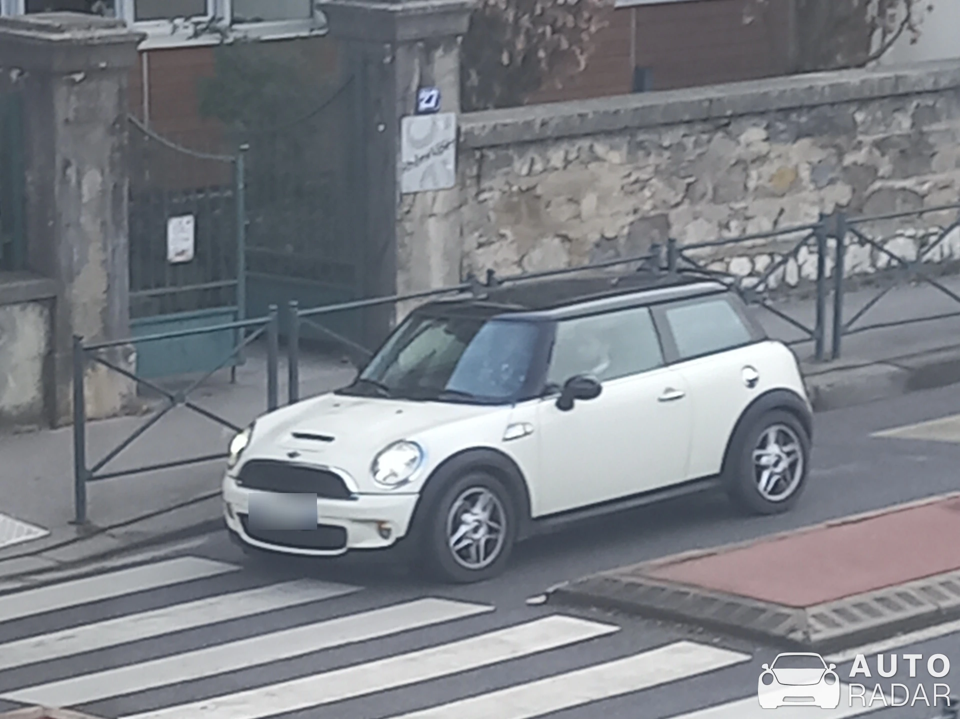 Mini F56 Cooper S spotted in Annecy, France