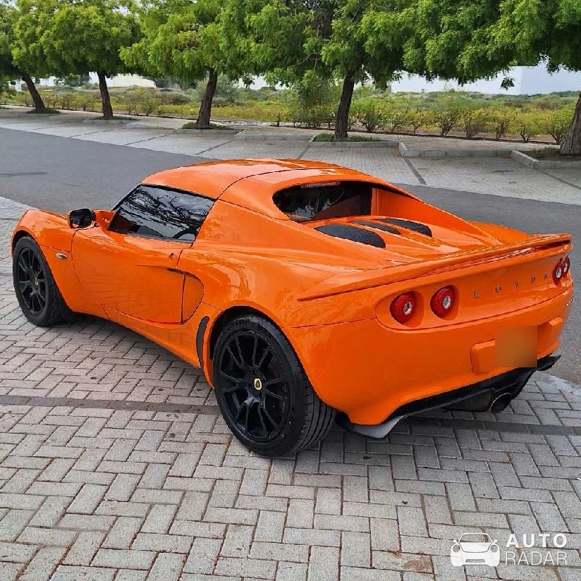 Lotus Elise S3 R spotted in السيب‎
