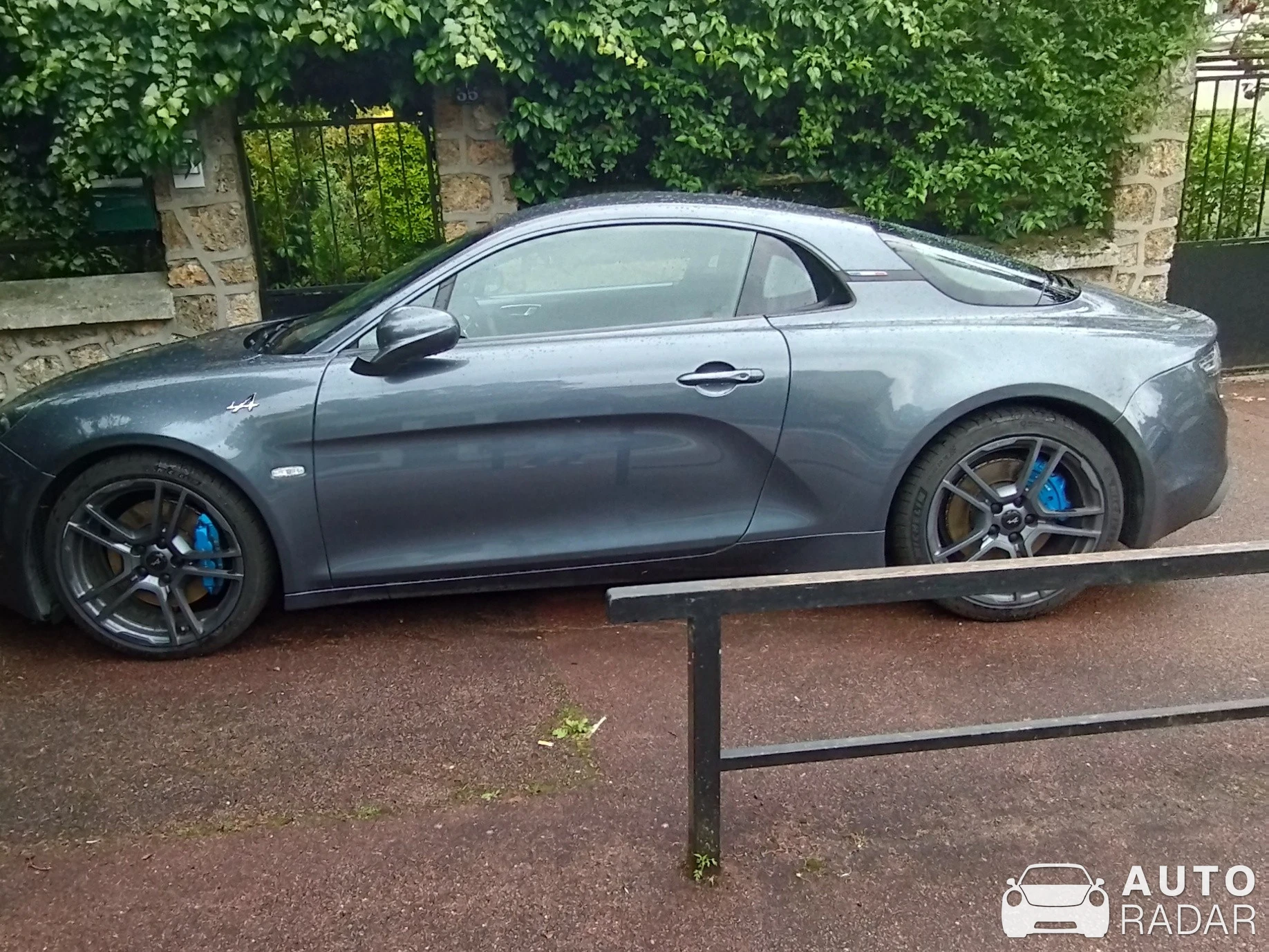 Alpine A110 GT spotted in Fontenay-aux-Roses