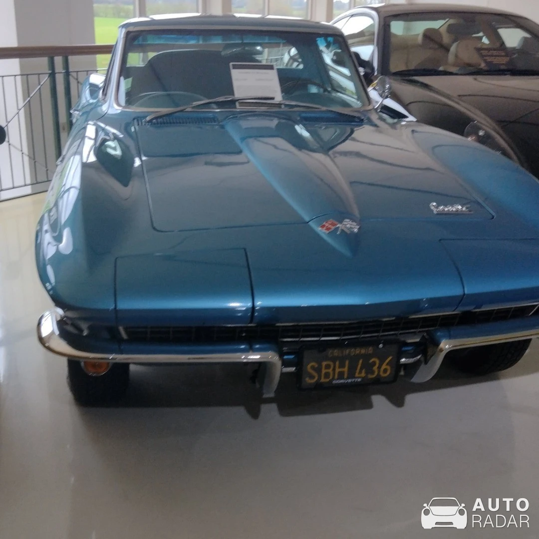 Chevrolet Corvette C2 spotted in Brummen, Netherlands