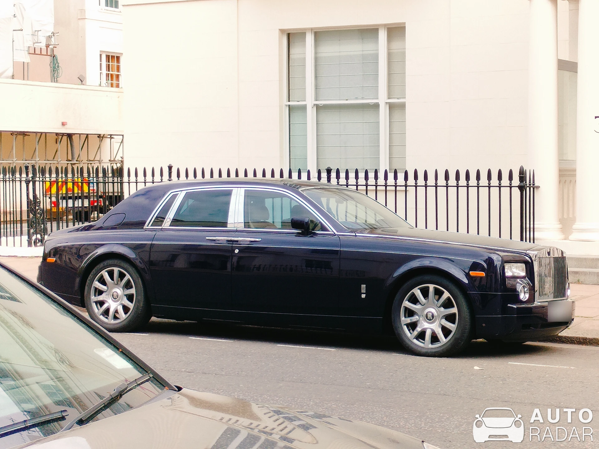Rolls-Royce Phantom VIII Series II spotted in London