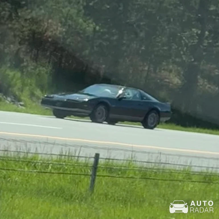 Pontiac Firebird spotted in Akron