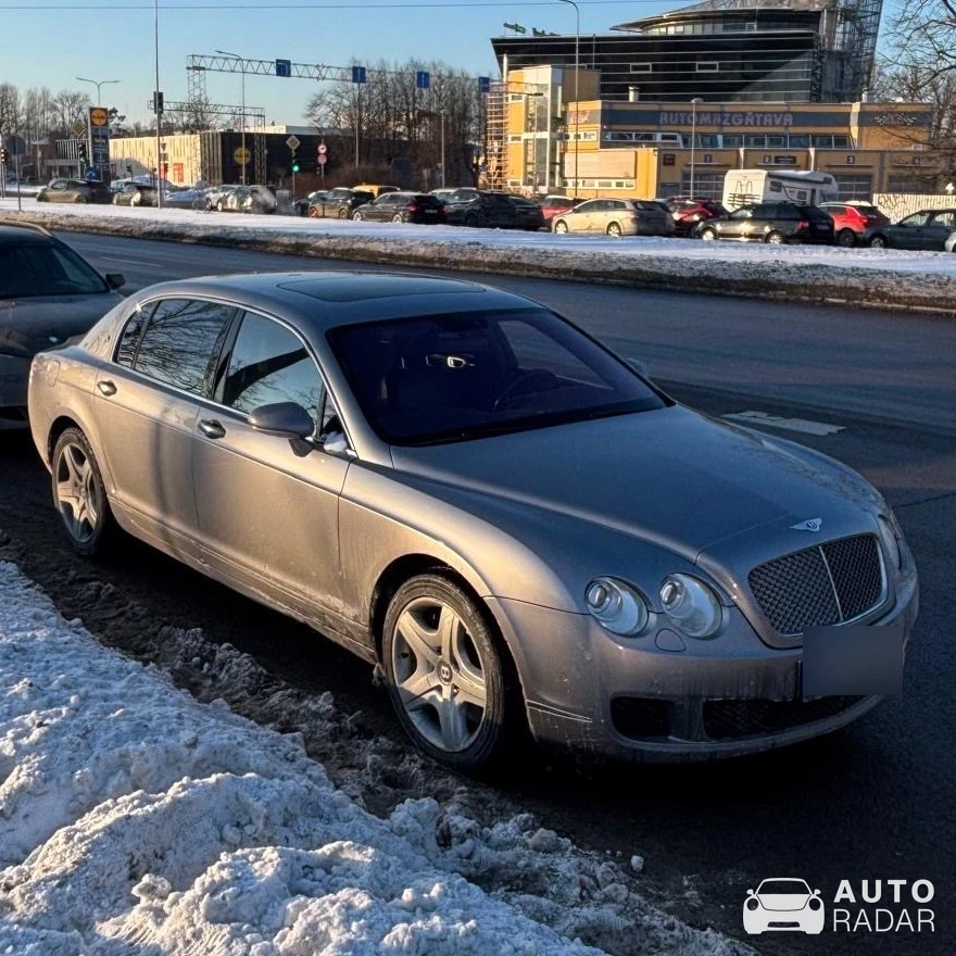 Bentley Continental Flying Spur spotted in Riga, Latvia