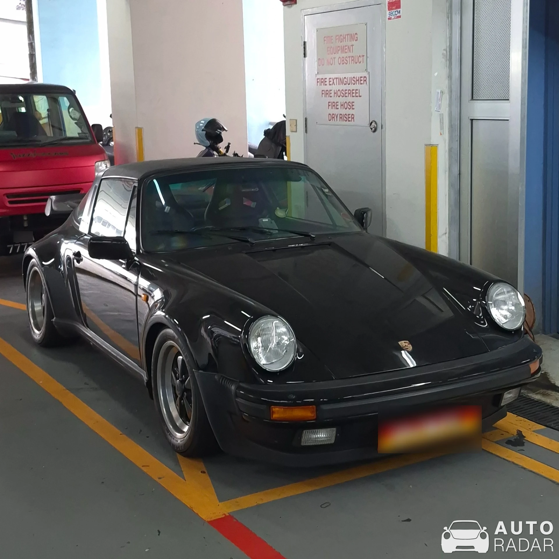 Porsche 930 Turbo Targa spotted in Singapore
