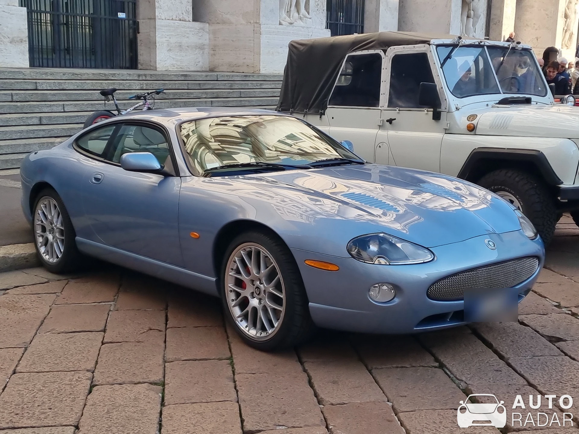 Jaguar XKR spotted in Milano, Italia