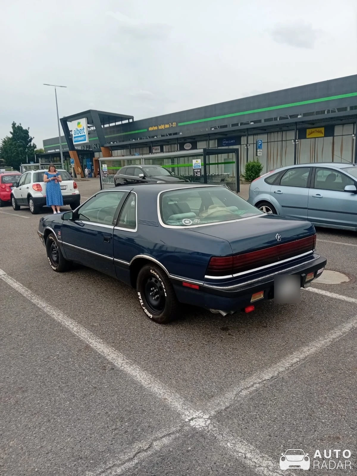 Chrysler LeBaron spotted in Třebíč