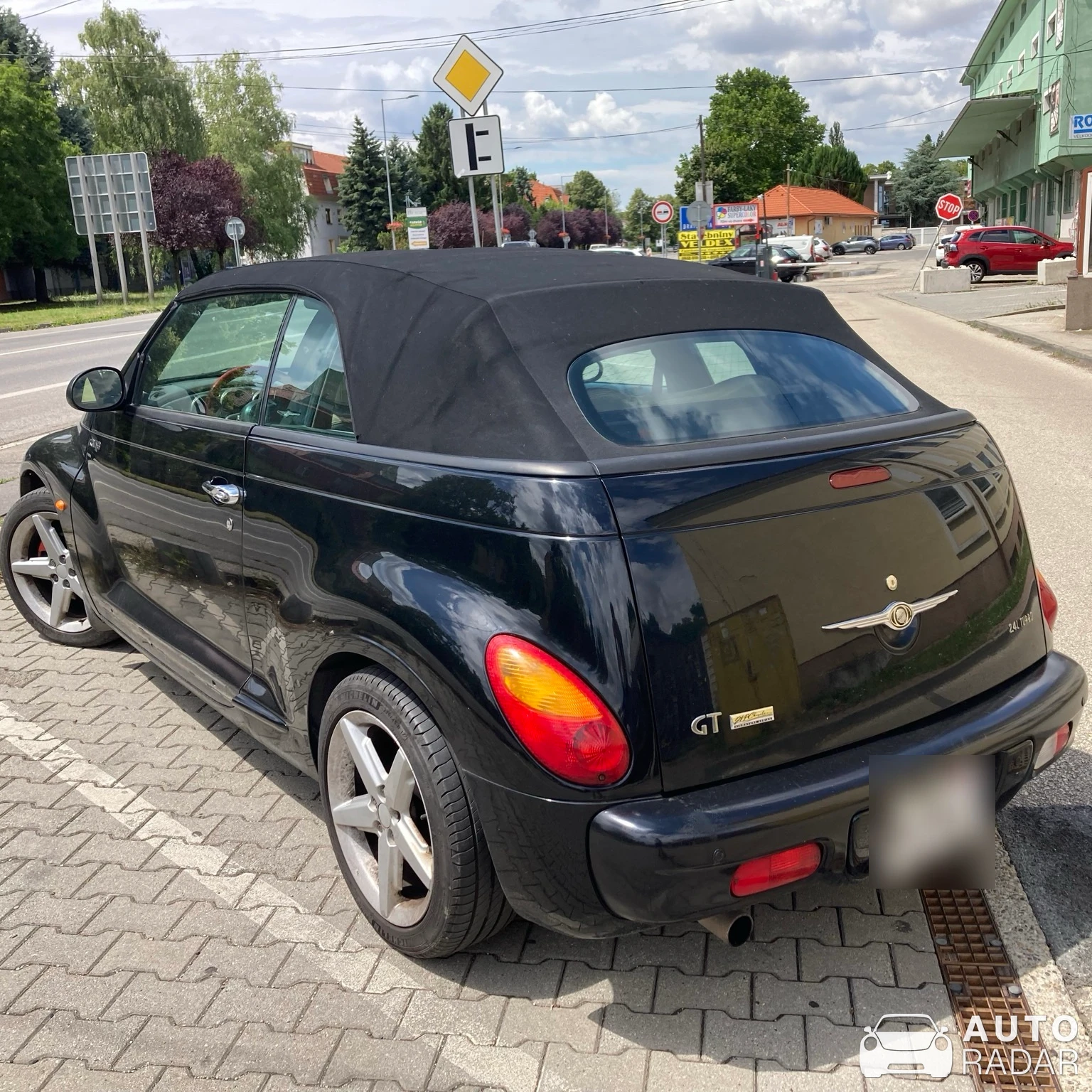 Chrysler PT Cruiser GT Convertible spotted