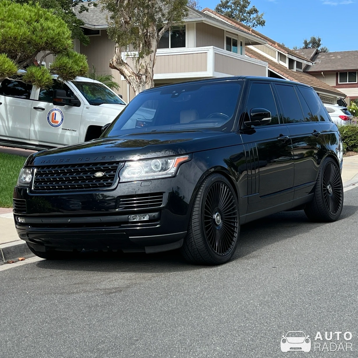 Land Rover Range Rover Supercharged spotted in Camarillo